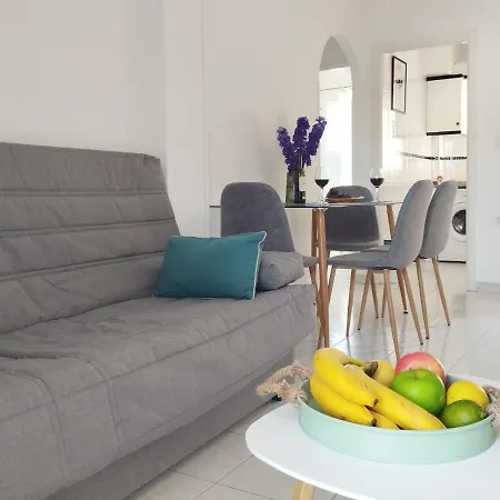Torrevista Three Bedroom Apartment, Two Swimming Pools And Garage 아파트 *