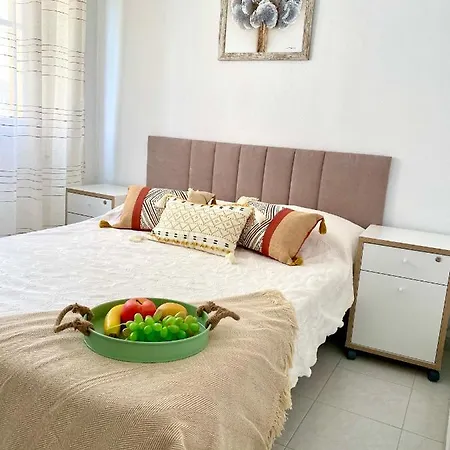 아파트 Torrevista Three Bedroom Apartment, Two Swimming Pools And Garage